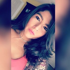 Meet your Posher, Jazmin